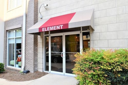 390 17th St, Atlanta GA  30363-2000 exterior