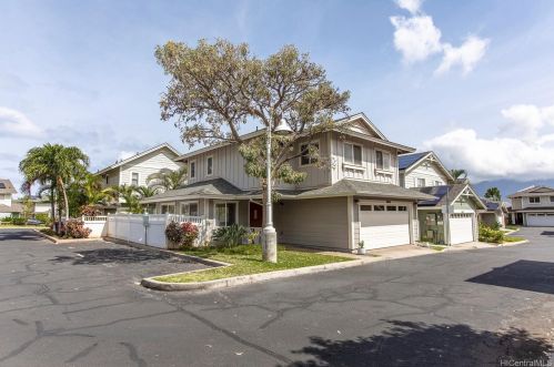87-2137 Pakeke St, Nanakuli, HI 96792-3447