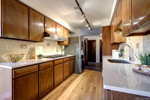 5031 Chester St, Englewood CO 80111-1330 exterior