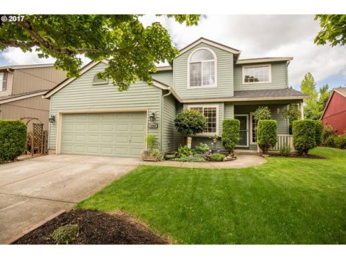 1800 185th Pl, Vancouver, WA 98683-9720