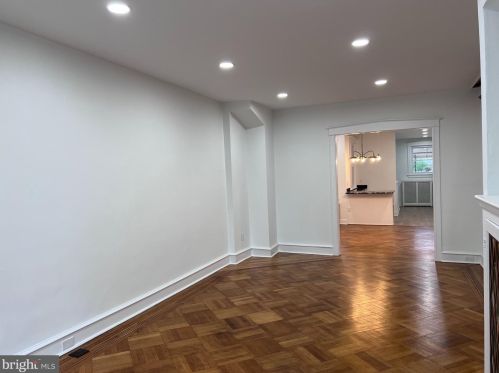 4312 Cottman Ave, Philadelphia, PA 19135-1107