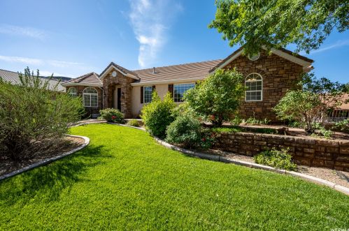 1389 Pebblecreek Dr, Saint George, UT 84770-5128