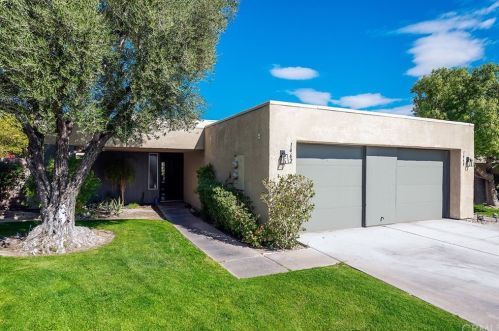 1462 Sunflower Cir, Palm Springs, CA 92262-1789
