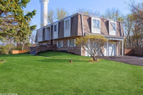 2613 Glasgow St, Joliet, IL 60435-1334
