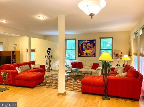 15929 Mount Everest Ln, Silver Spring, MD 20906-1015