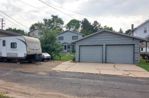 102 Norman Ave, Fayal, MN 55734-2812