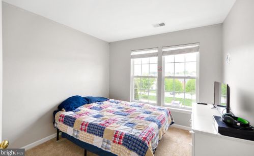 9 Wash House Cir, Middletown MD  21769-7741 exterior