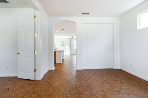 5100 Cleveland Bay Way, Elk Grove, CA 95757-3267