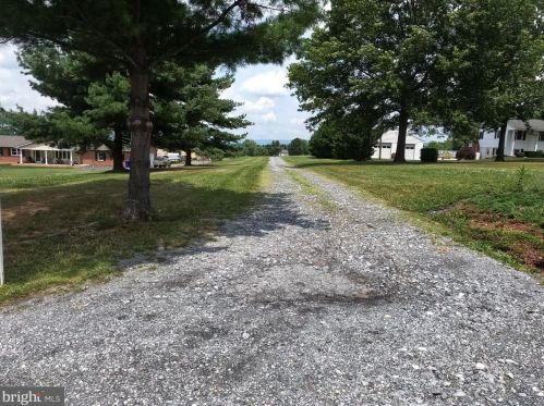 2606 Bennies Hill Rd, Middletown, MD 21769-6813