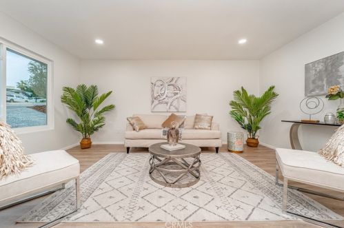 5443 Polo Ct, Riverside CA  92509-5351 exterior