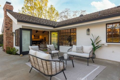 1232 Pleiades Dr, Vista CA  92084-6531 exterior