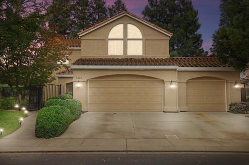 3333 Lakens Hbr, Modesto, CA 95355-1899