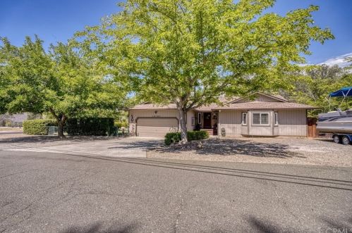 19780 Honey Hill Dr, Middletown, CA 95467-8380