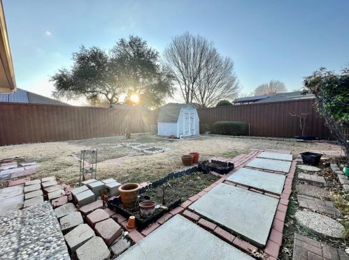 4020 Mcclary Dr, Plano TX  75093-6641 exterior