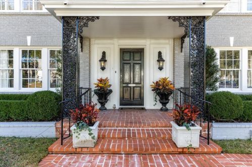 4315 Beverly Dr, Dallas TX  75205-3022 exterior