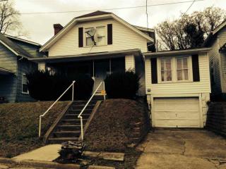 90 Oney Ave, Huntington, WV 25705-1138