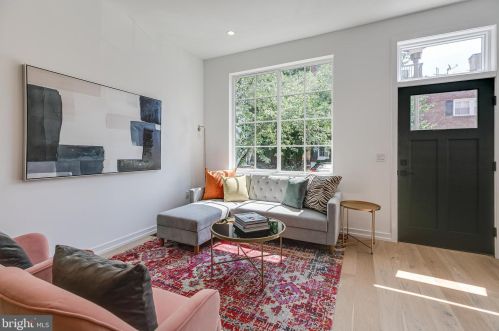 526 24th St, Philadelphia PA  19146-1054 exterior