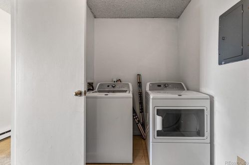 4066 Atchison Way, Denver CO  80014-7169 exterior