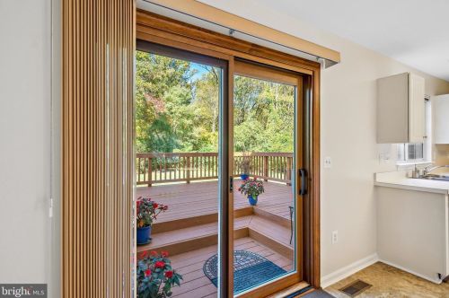 1804 Carters Grv Dr, Silver Spring MD 20904-6625 exterior