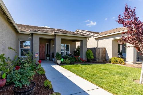 2052 Moss Glen Loop, Arboga, CA 95901-8293