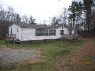 7239 Maynard Dr, Hickory, NC 28602-9245
