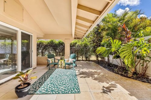 269 Halemaumau St, Honolulu HI  96821-2056 exterior