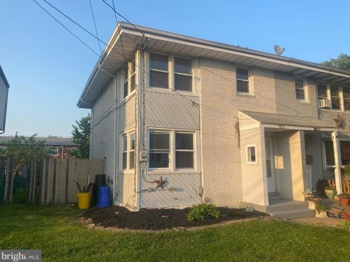 925 Alcyon Dr, Gloucester, NJ 08031-1602
