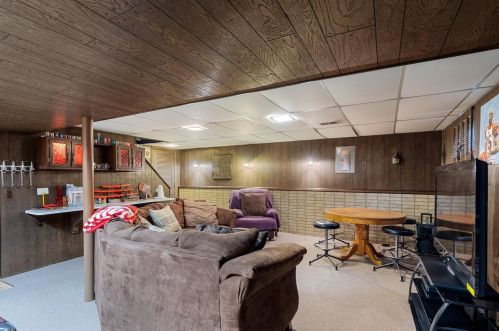 3411 February Dr, Cincinnati OH 45239-5439 exterior