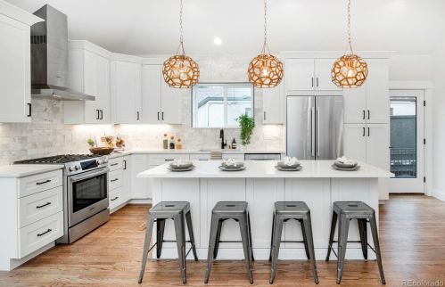 1744 Krameria St, Denver CO  80220-1555 exterior