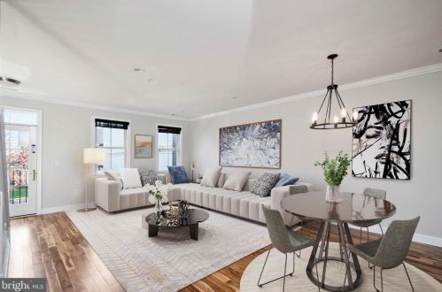 125 Ellsworth St, Philadelphia, PA 19147-5407