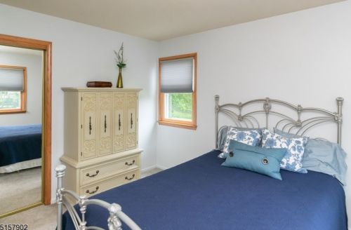 15 Mdw Ln, Hackettstown NJ  07840-4143 exterior