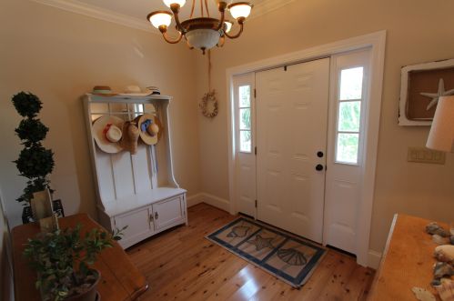 23 Ocean Point Dr, Isle Of Palms SC  29451-3852 exterior