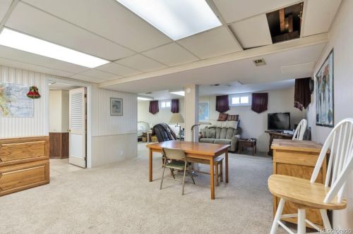 1210 Amherst Ave, Englewood CO 80113-1753 exterior