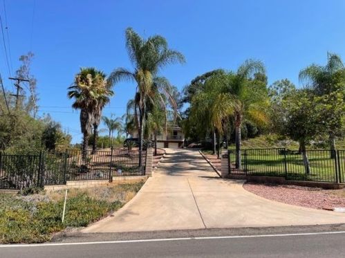 2110 Euclid Ave, El Cajon, CA 92019-2662