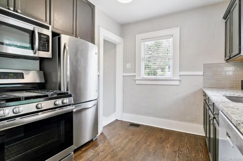 3210 Washington St, Englewood CO 80113-2727 exterior