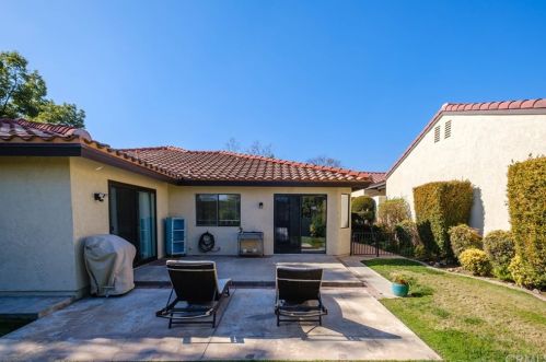 818 Calle Del Sol, Upland CA 91784-1875 exterior