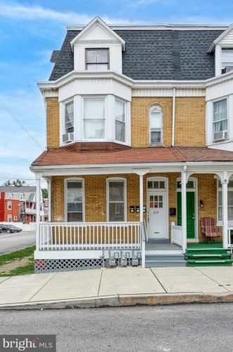 839 Poplar St, York, PA 17401-4176