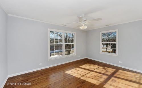 1070 Smt Dr, Bannockburn IL  60015-1879 exterior