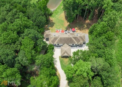 1126 Wedgefield Dr, Marietta, GA 30064-3832