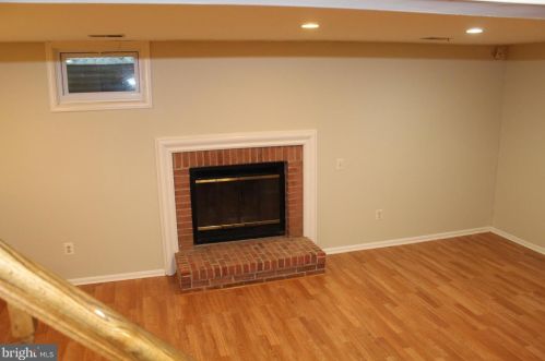 103 Finale Ter, Silver Spring MD  20901-5037 exterior