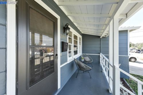 22557 Byron St, Hayward, CA 94541-3422