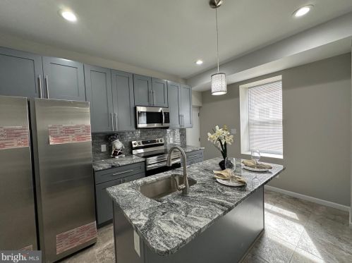 5131 12 St, Philadelphia PA 19123-0037 exterior