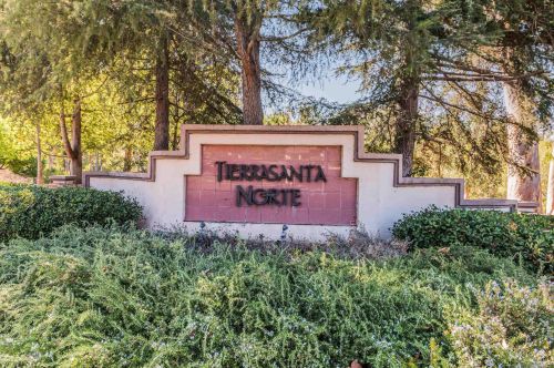 11290 Corte Playa Azteca, San Diego, CA 92124-4135