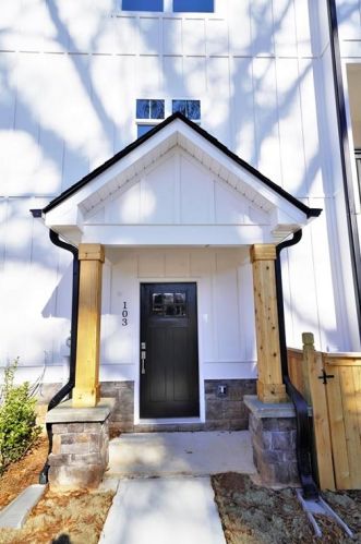 103 Chandler St, Carrollton, GA 30117-2305