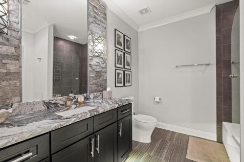4110 Chippewa Pl, Atlanta GA  30319-1524 exterior