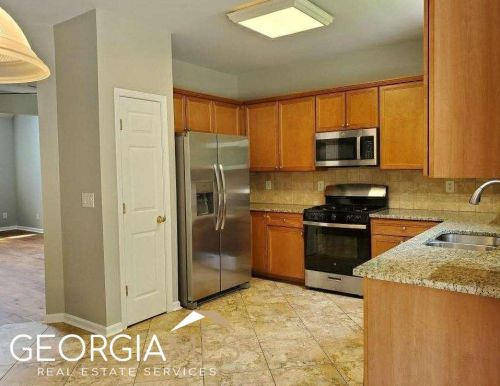1337 Dukes Creek Dr, Kennesaw, GA 30152-8232
