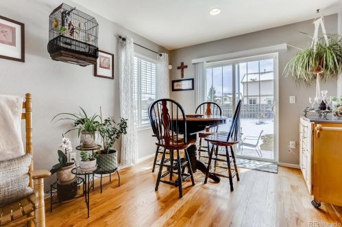 25834 Maple Dr, Aurora CO 80018-4597 exterior