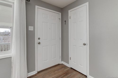 10101 9 Dr, Aurora CO 80215-5766 exterior