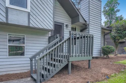 4141 Summer Pl, Lithonia, GA 30039-5332