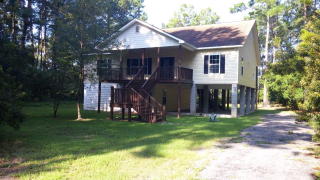 94 River Rd, Midway, GA 31320-6964